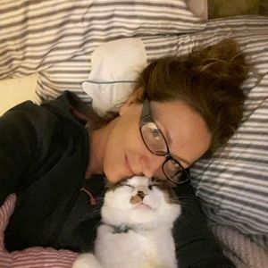 Meet your Posher, Billie